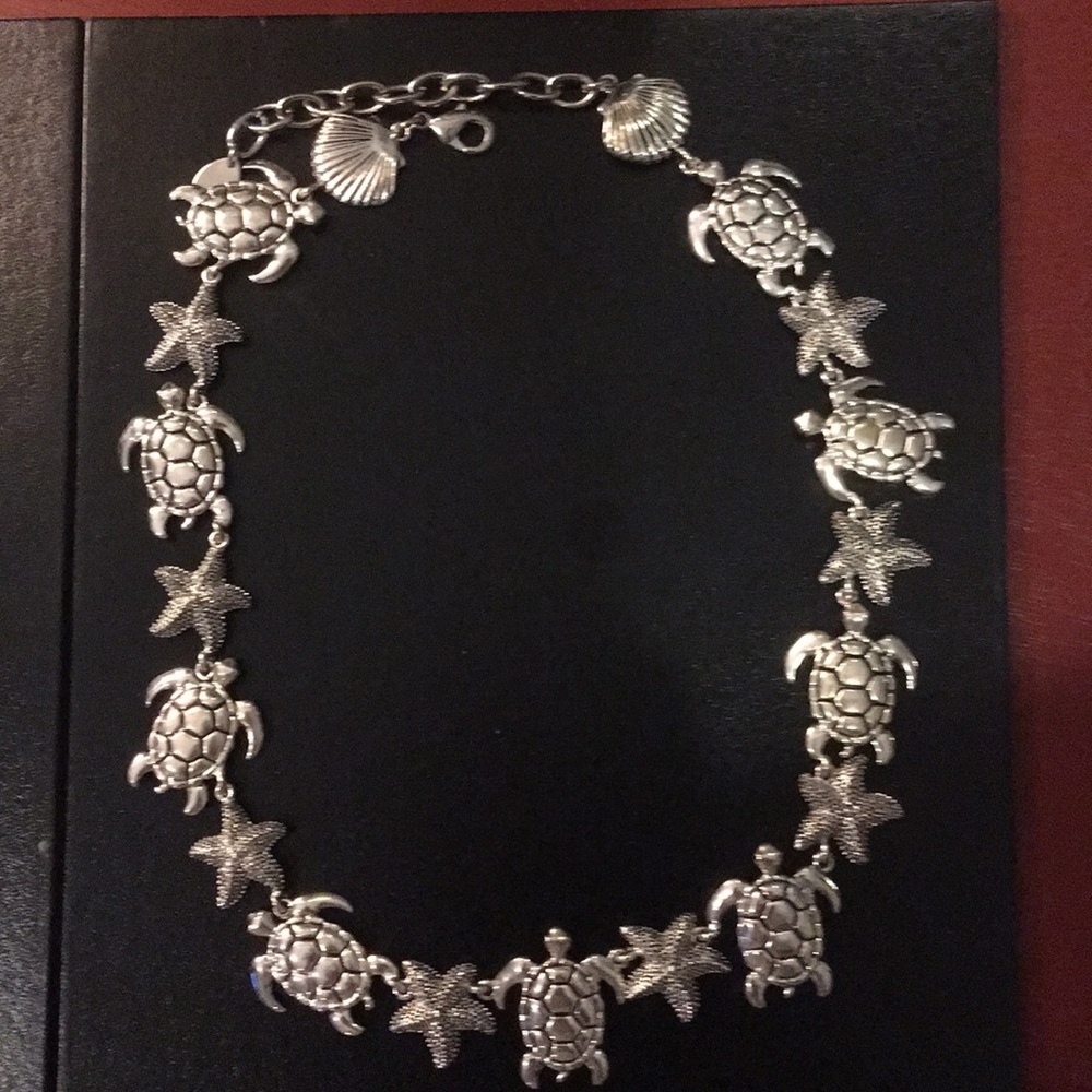 Turtle, star fish and seashell necklace